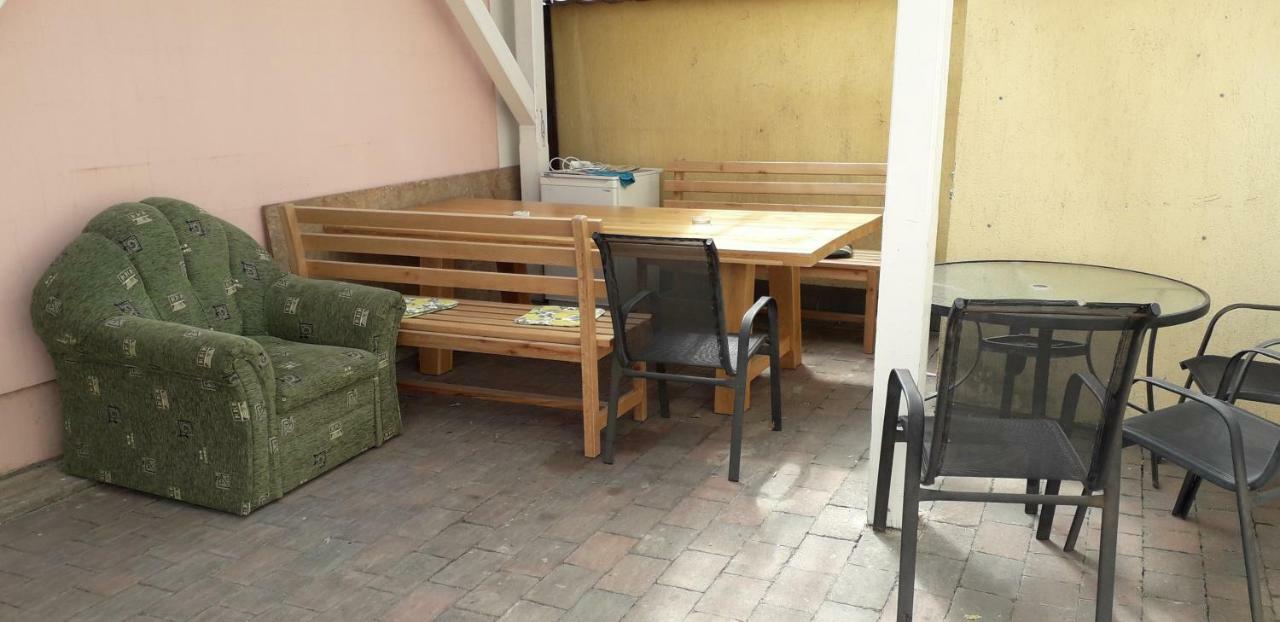 David Apartman Gyula Exteriör bild